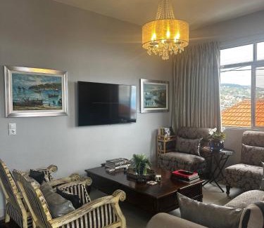 Canhas House | Miguels Seaview Corner