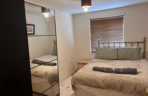 Purfleet Apartment | Mikky property