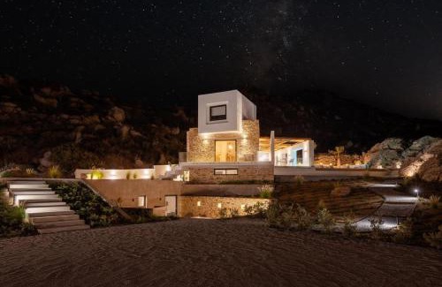 Maragas Villa | Mikri Sorriso - Luxurious Villa On The Beach