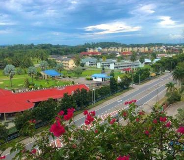 Si Rusa Apartment | Mila Seaview Regency Tanjung Tuan