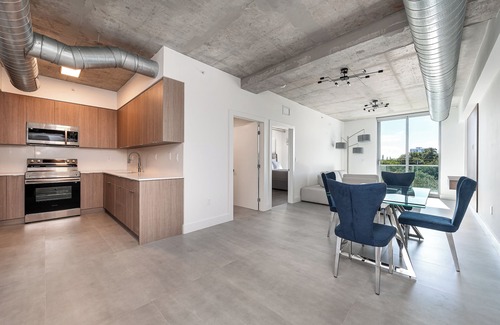 Ojus Apartment | Milan Aventura Hotel