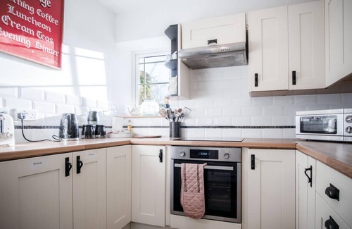 Port-Eynon Cottage | Milan Cottage - 2 Bedroom Cottage - Port Eynon