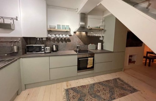 Vassall House | Milan House