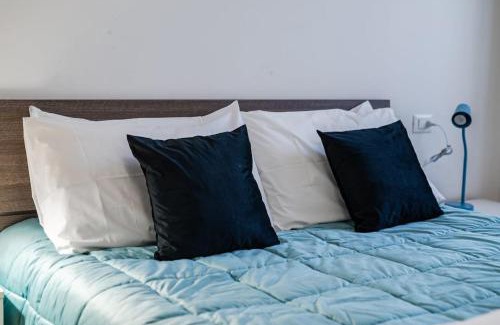 Zona Solari Apartment | Milano M4 - Apt Design District - Duomo-AC-Wifi