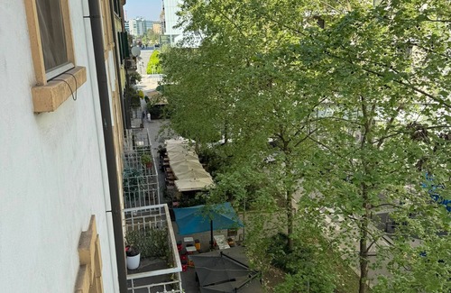 Varesine Apartment | Milano Sister's House