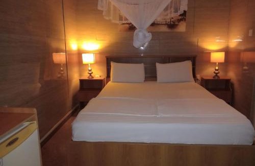 New Town Hotel | Milano Tourist Rest