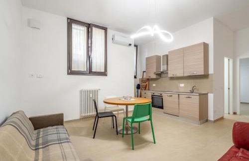 Zona Solari Apartment | Milano-Washington Modern Apartment