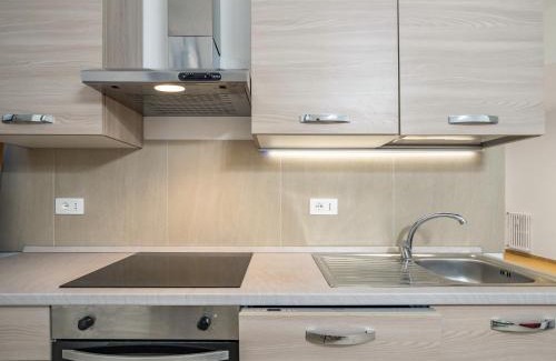 Zona Solari Apartment | Milano-Washington Modern Apartment