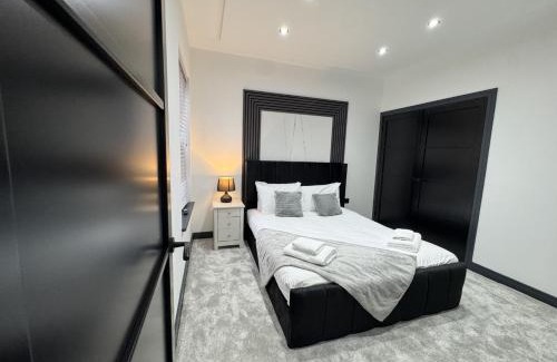 Boston House | Miles House