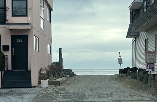 Milford House | Milford Beach House