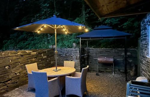 Corwen Apartment | Milkwood Cottage