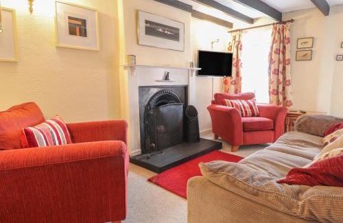 Fishguard House | Milkwood Cottage