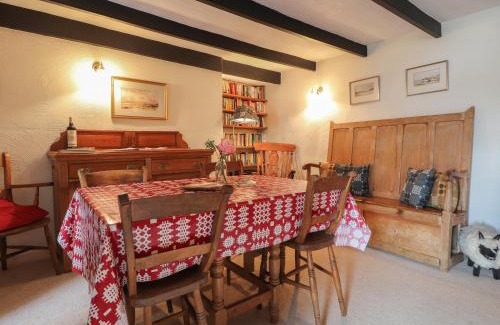 Fishguard House | Milkwood Cottage