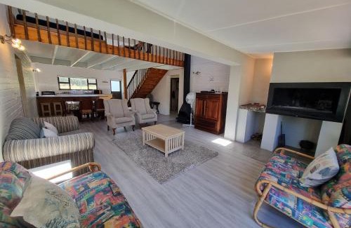 Betty's Bay House | Milkwood Cottage