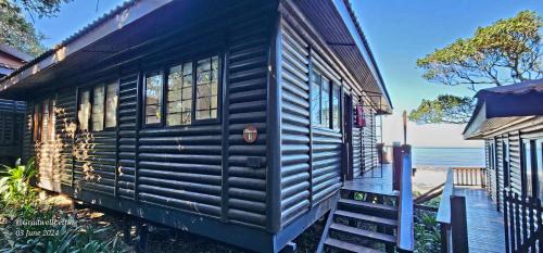 Port Edward Apartment | Milkwood Lodge 11 - Sleeps 4