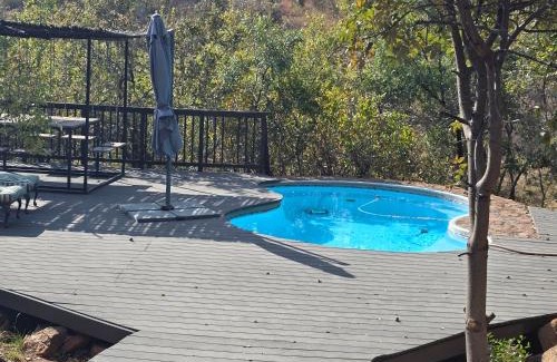Bela-Bela Cabin | Milkwood Safari Lodge