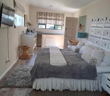 Sandbaai House | Milky Way
