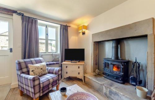 Fourstones Near Bentham House | Mill House Cottage