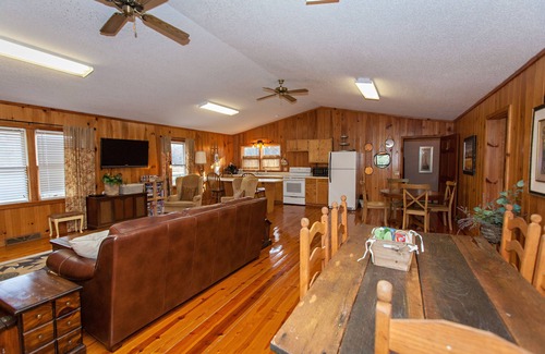 Oconee County Cabin | Mill Place Cabin Getaway