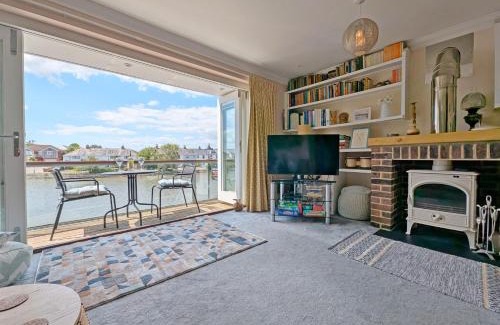 Emsworth House | Mill Pond House
