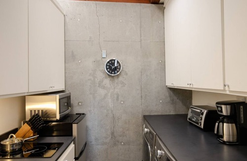 Strawberry House | MILL. VALLEY. MODERN