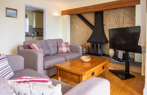 Cirencester House | Mill Village 75, Tide Cottage (P)