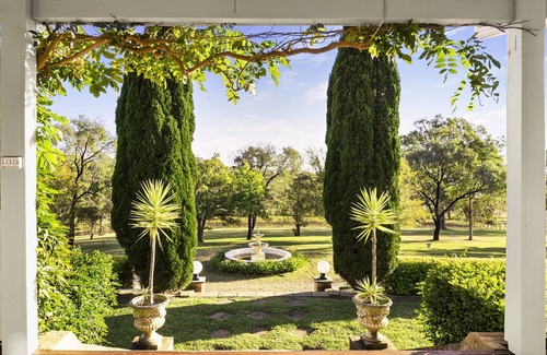 Pokolbin House | Milla's Vineyard Estate private property centrally located in the Hunter Valley