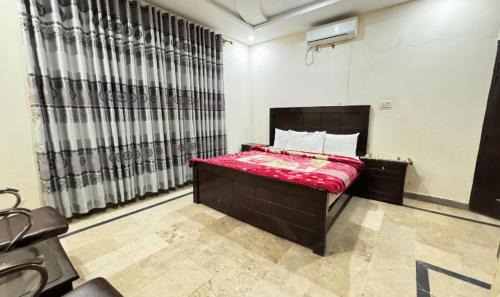 G-9 Sector House | Millat Hotel G9-1