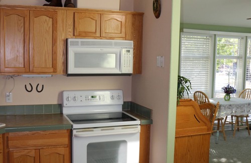 Prineville Apartment | Millers' Misfit Farm