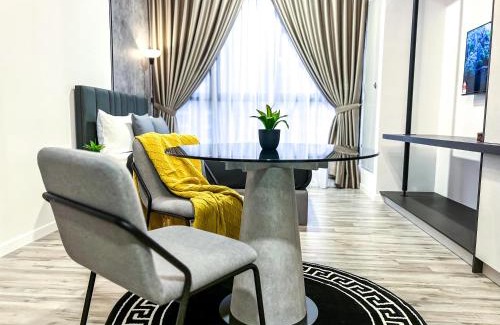 Kuala Lumpur Apartment | Millerz Square Kuala Lumpur - Sky Pool & Gym - Free Parking, Wifi