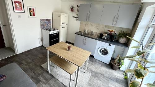 Upper Clapton Apartment | Millfields Place