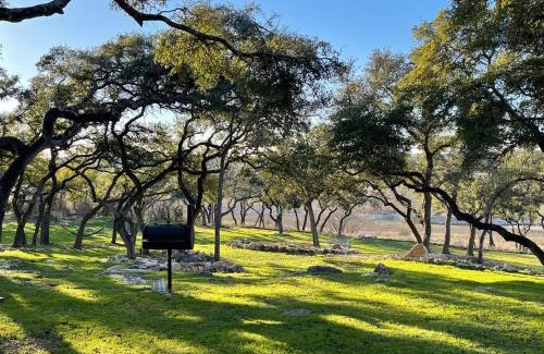 Canyon Lake House | Millie's Cottages Unit 3 - Phyllis