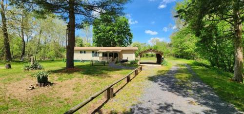 Luray House | Millie`s Place