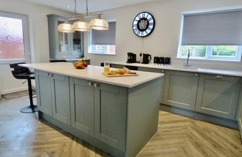Thornton-Cleveleys House | Millies Holiday Home