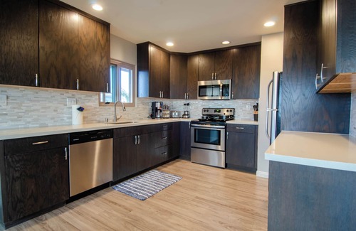 Point Loma Heights Apartment | Million Dollar Ocean Views! Central Location & Parking