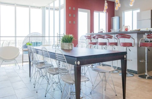 Soledad South Boat Rental | Million Dollar View - Luxury atop Soledad Mountain