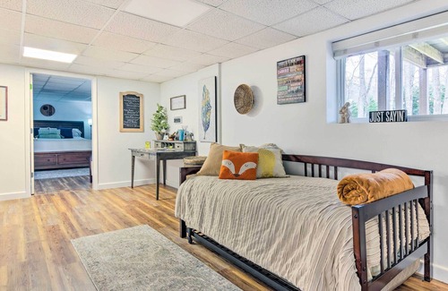 Mills River Apartment | Mills River Retreat Near Hiking & Breweries!