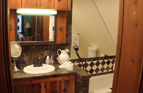 Damascus Bed & Breakfast | Millsap-baker Estate