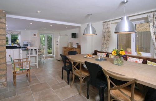 Bourton House | Millstone Cottage