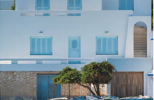 Apollonia Villa | Milos AquaBliss Beachfront Villa