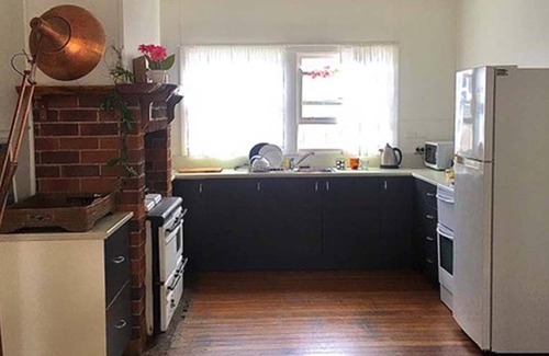 Milton House | Milton 1940s Renovated Cottage, Vintage French Style - Country and beach
