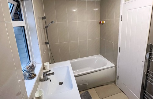 Milton Keynes House | Milton Keynes City Lodge