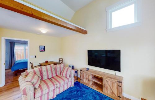 Newport House | Mimi's Hideaway