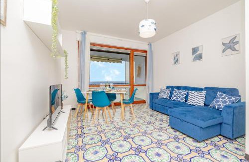 Capo Mimosa-Rollo Apartment | Mimosa Blu con vista mare terrazza - Wi Fi - AC - Parcheggio