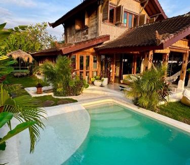 Beraban House | Mimpi indah villa