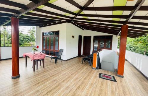 Talalla House | Mindiya Turtle Waves Talalla