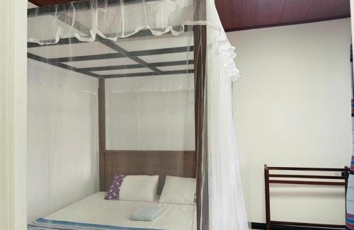 Talalla House | Mindiya Turtle Waves Talalla