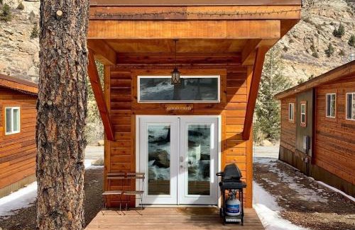 Idaho Springs House | Miners Cabin at Base Camp Lodging Company