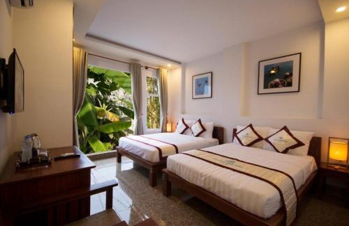 Thuy Xuan House | Minh Mang homestay BBQ sân vườn Huế