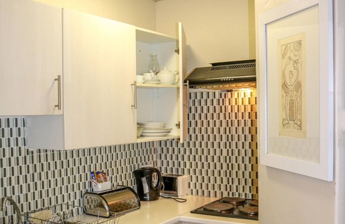 Maun Apartment | Mini Apartment at Peo